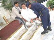 Photo 3 inaccessible Hotel Entrance