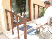 Photo 3 inaccessible Guest House Entrance