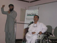 photo: Ghulam Nabi Nizamani addressing the audience